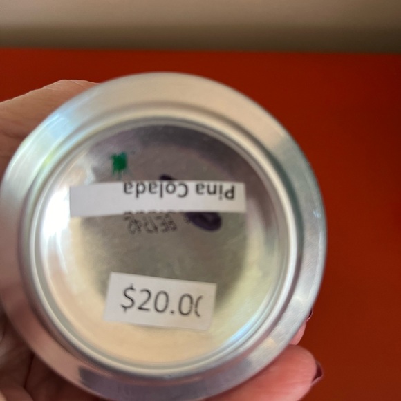 🌸 5 for $20 Sale 🌸 Busch light candle. Smells like Pina Colada NEW - Picture 4 of 4